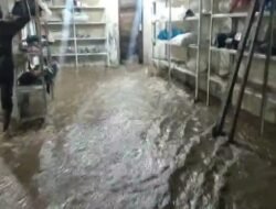 Banjir Kembali Landa Lampahan, Air Masuk ke Ruko Warga