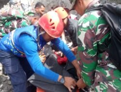 Jembatan Terputus Renggut Nyawa Warga Timang Gajah