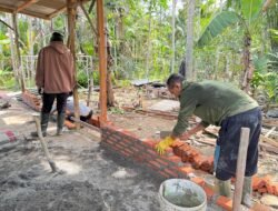 Rehab Rumah Warga di Jeumpa Sikureng, Bukti Nyata Kepedulian TNI