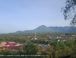 Burni Telong Waspada, Warga Diminta Jauhi Kawah