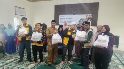 127 Keluarga Terdampak Bencana Terima Bantuan Kemanusiaan di Kampung Mendale